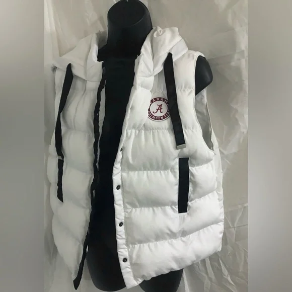 Gameday Couture Alabama Crimson Tide white puffer hooded winter vest size Medium